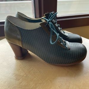 John Fluevog pumps Olive and Green